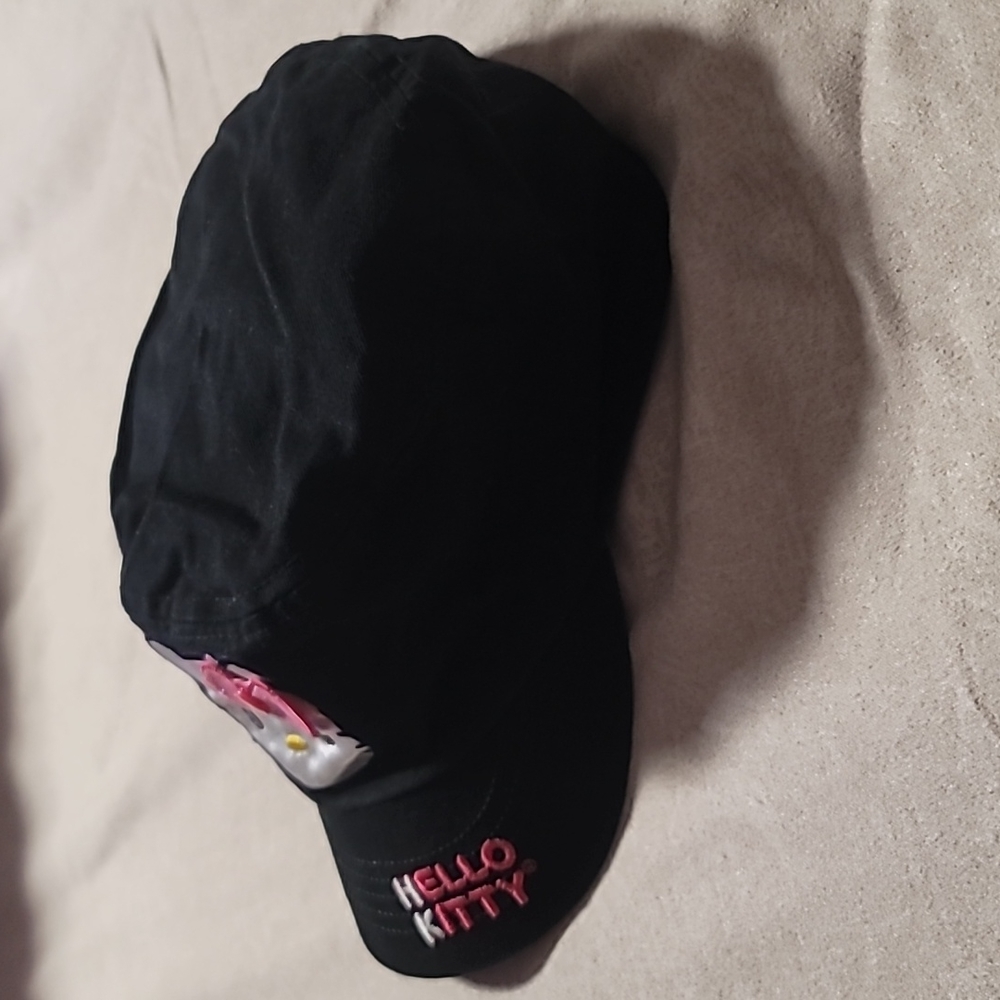 Hello Kitty Black Cap - Picture 4 of 8